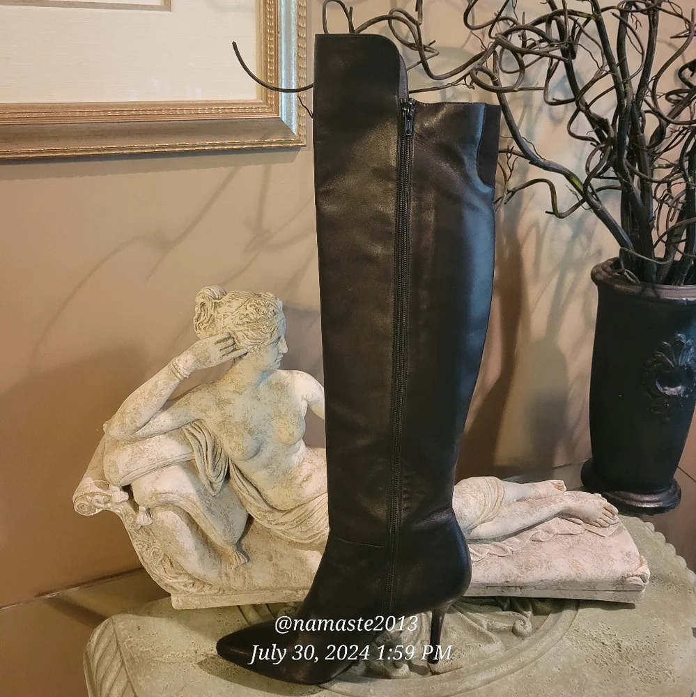 Stuart Weitzman stuart weitzman